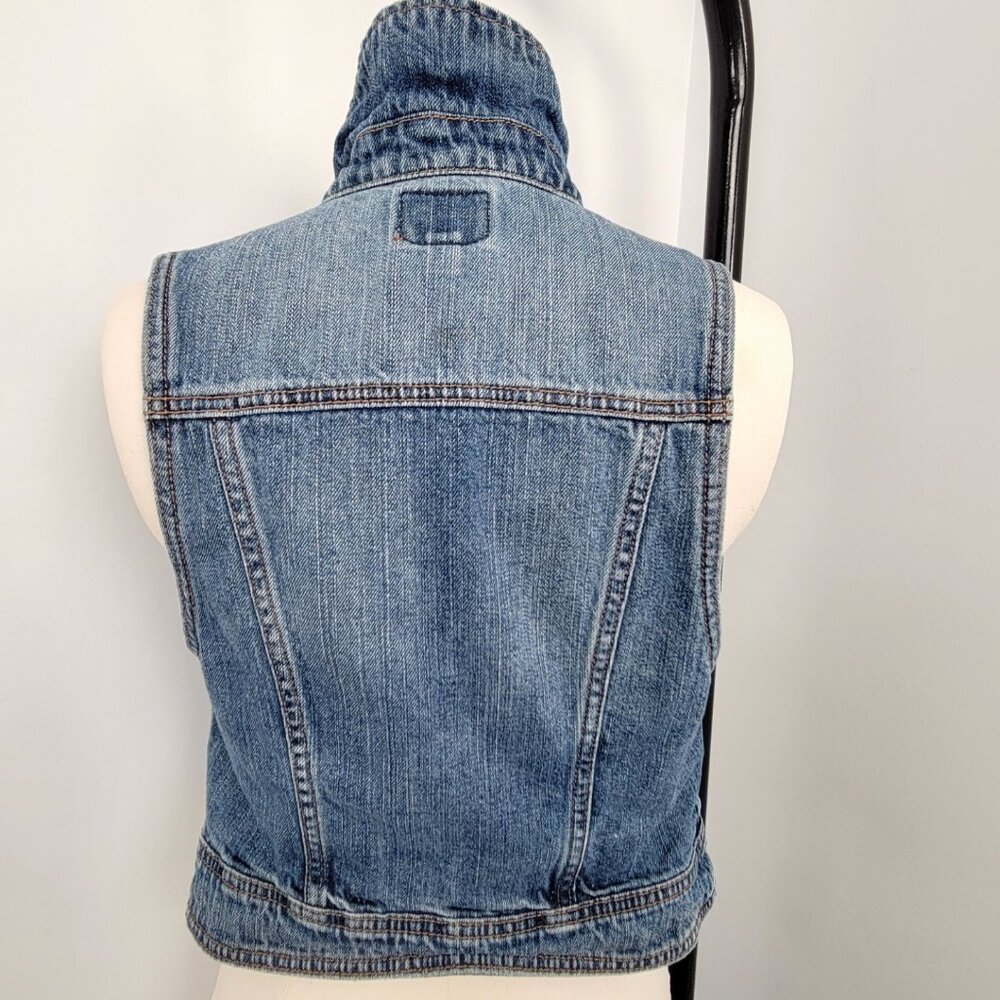 2010s American Eagle Outfitters Cropped Denim Vest Medium Wash - Picture 4 of 10